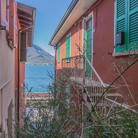 Casa Ferrari Feriehus Varenna